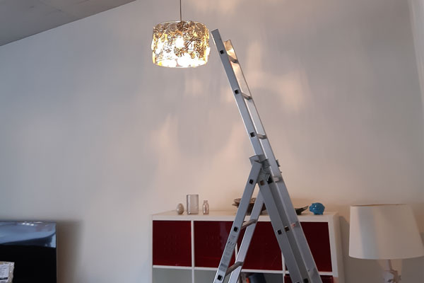 Lamp installation